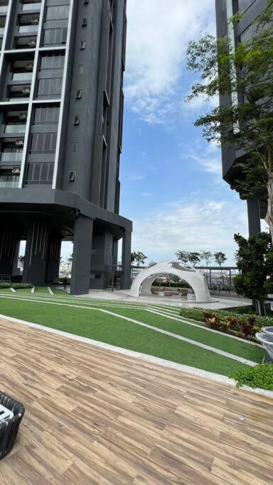 Cozy Aera Residence / Free Wi-Fi Netflix / Sunway เปอตาลิงจายา ภายนอก รูปภาพ
