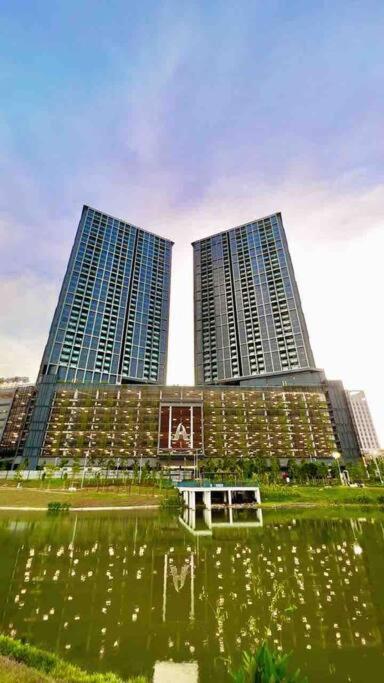 Cozy Aera Residence / Free Wi-Fi Netflix / Sunway เปอตาลิงจายา ภายนอก รูปภาพ