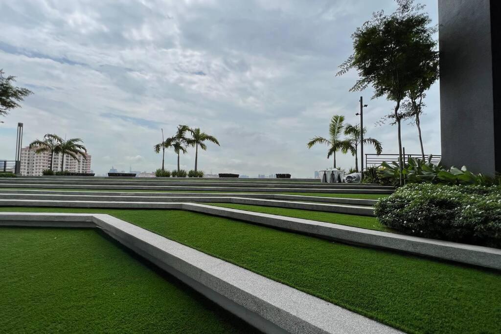 Cozy Aera Residence / Free Wi-Fi Netflix / Sunway เปอตาลิงจายา ภายนอก รูปภาพ