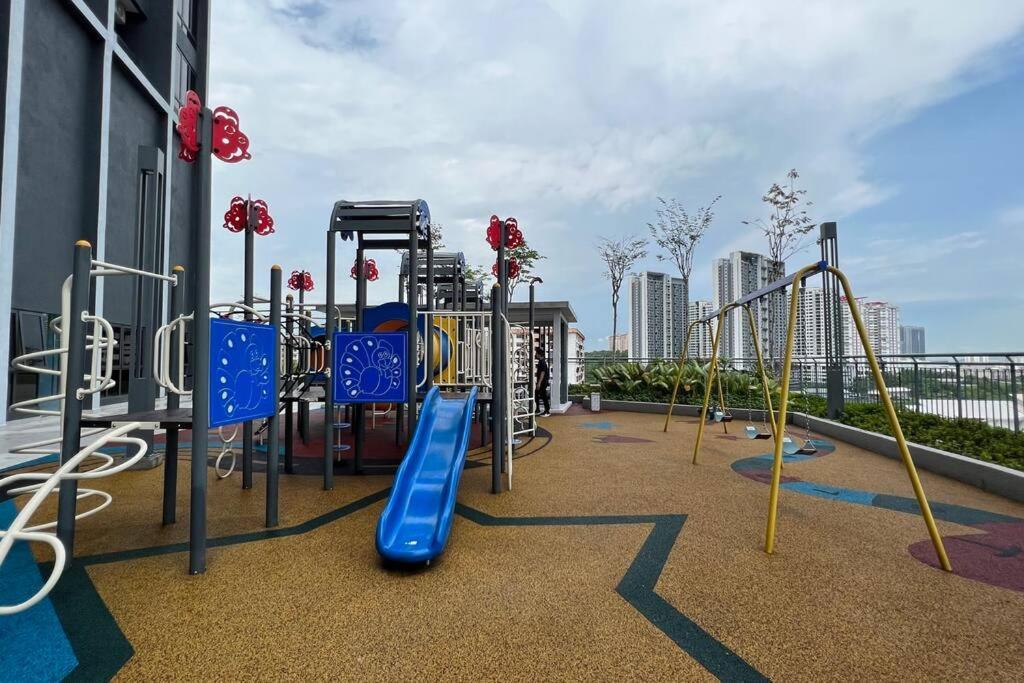 Cozy Aera Residence / Free Wi-Fi Netflix / Sunway เปอตาลิงจายา ภายนอก รูปภาพ